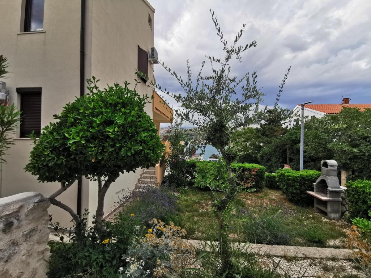 Apartments Lucia พาก ภายนอก รูปภาพ