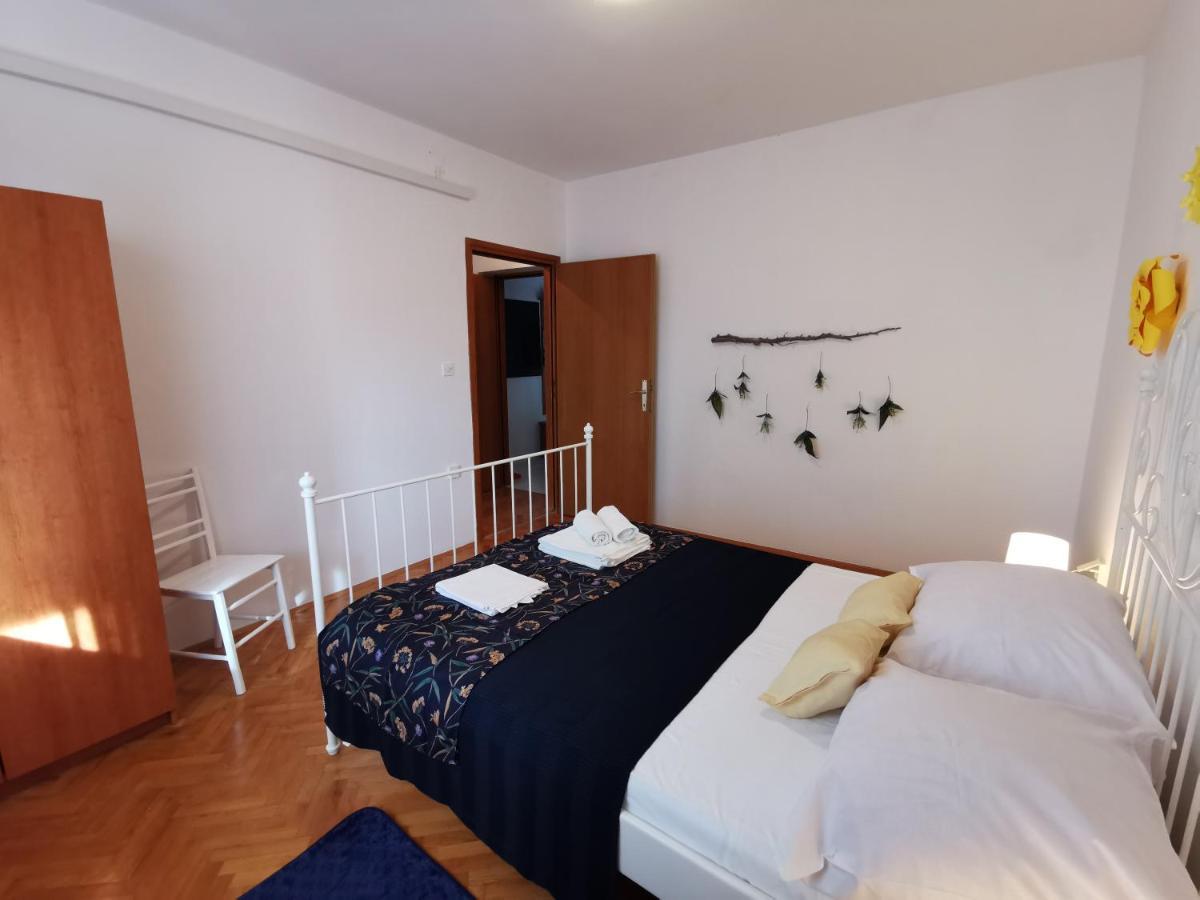 Apartments Lucia พาก ภายนอก รูปภาพ