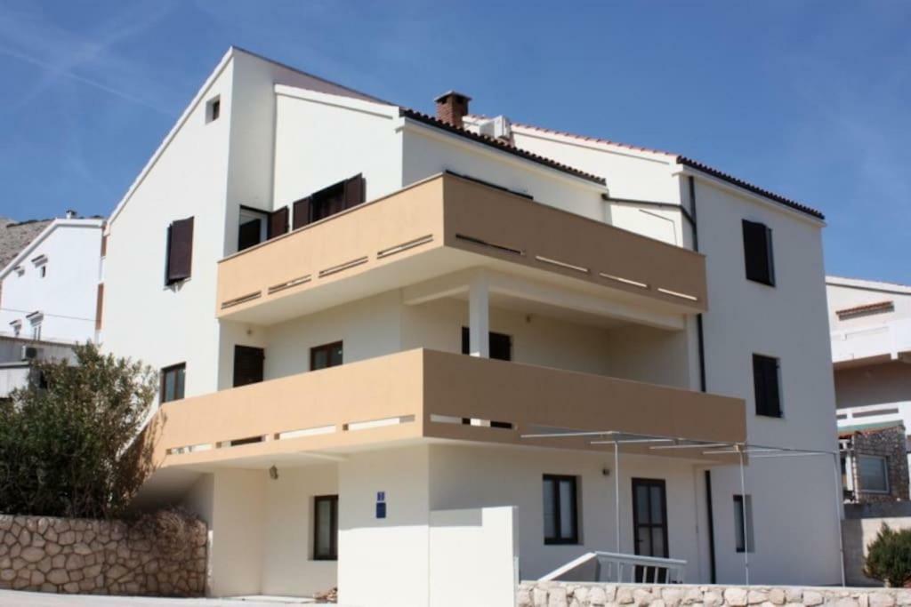 Apartments Lucia พาก ภายนอก รูปภาพ